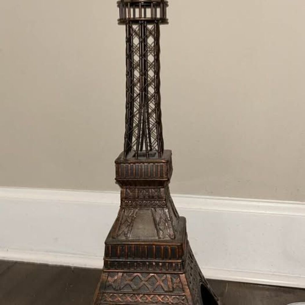 Eiffel Tower table Lamp